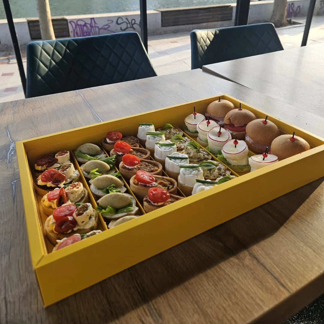 Platou aperitiv gourmet - Mediteranean